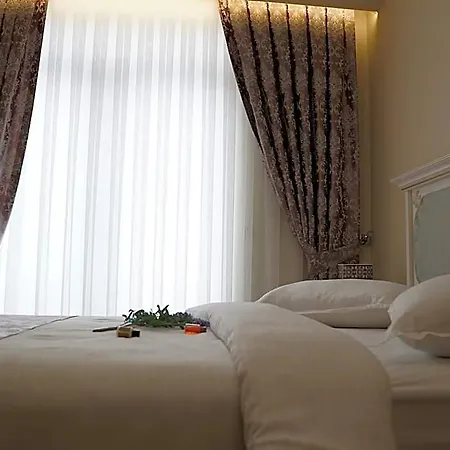 My Palace 3*